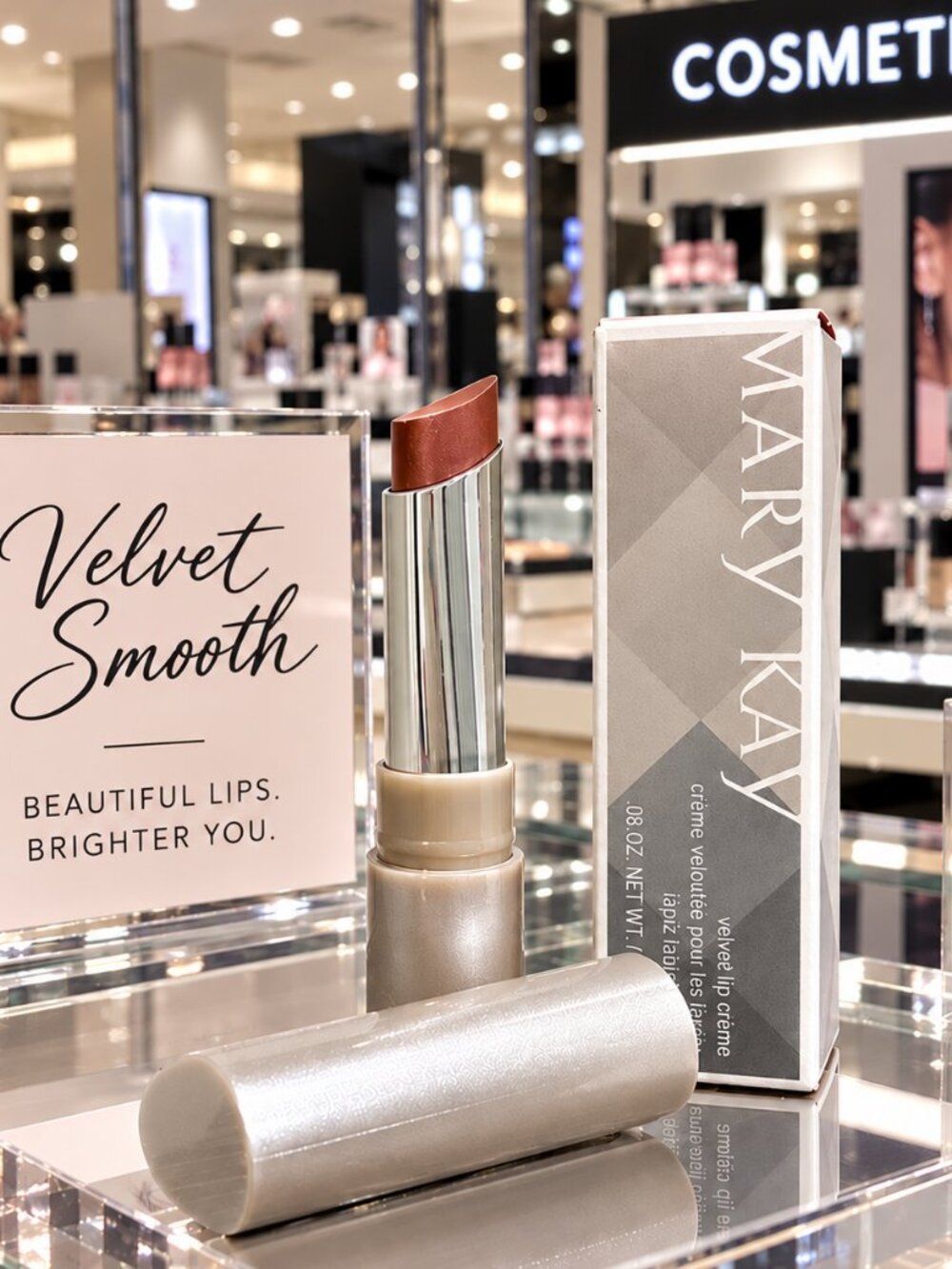 Mary Kay Naturally Chic Velvet Lip Creme ✨NIB✨